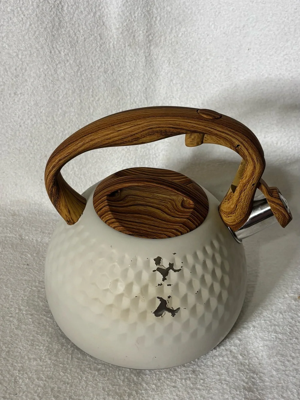 Belanko White & Wood-Accent Whistling Tea Kettle stainless steel see details